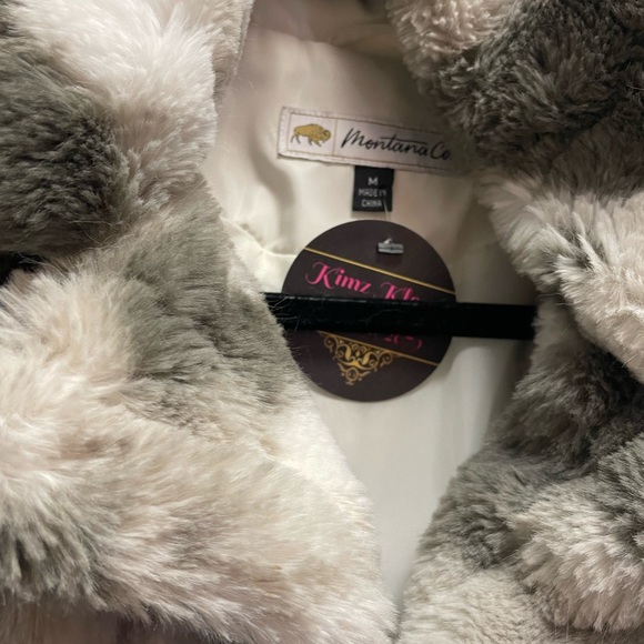 Montana Co. size M Vest - Picture 2 of 3